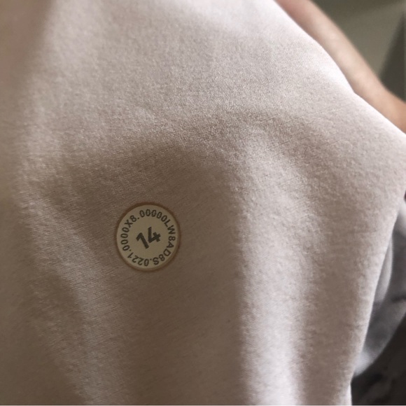 🍋 Lululemon Lightweight Pull-On Super-High Rise Midi Skirt size 14 🍋 - Picture 8 of 9